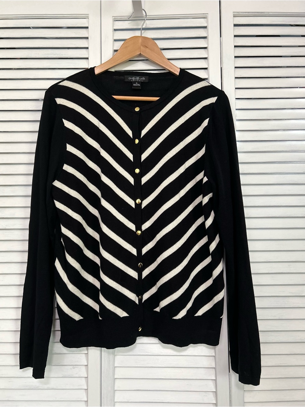 August Silk Heritage Black & White Chevron Button-Front Cardigan size XL